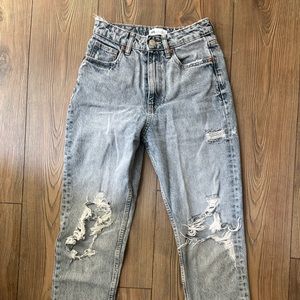 ZARA Mom Fit Jeans
